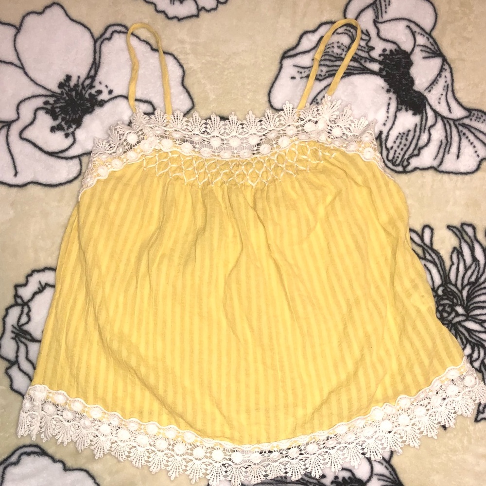 Chelsea and Violet yellow and crochet top
